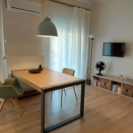 Apartment Cholargos Metro Station 2 Persons Cozy Studio. *